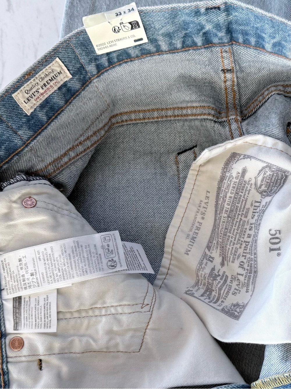 New Levi’s Premium 501 Original 33x34 Men,s - Picture 9 of 15